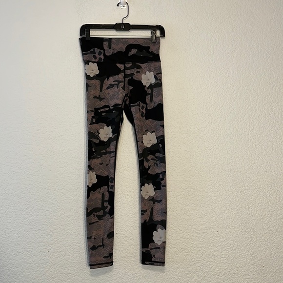 Noli Warrior Floral Camo legging - Picture 4 of 9